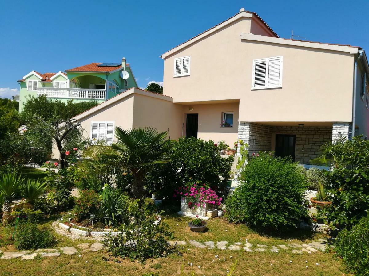 Ferienwohnung Olive Grove Vodice Exterior foto