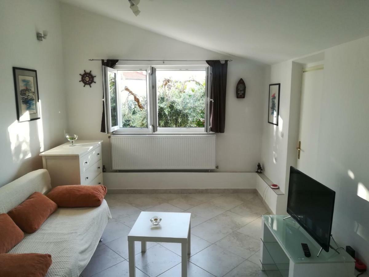 Ferienwohnung Olive Grove Vodice Exterior foto